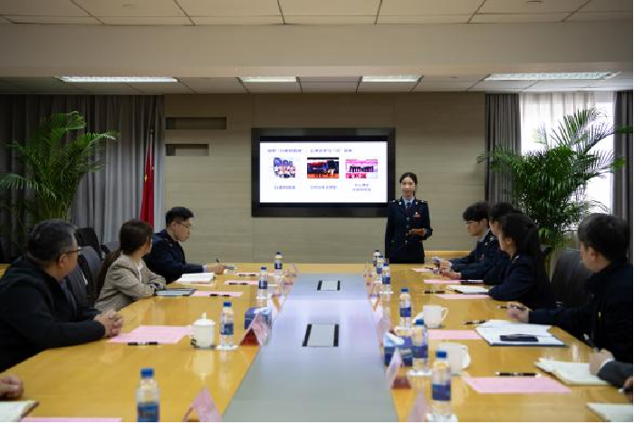 长宁区税务局团委联合崇明区税务局团委开展“奋进十五五 青春建新功”主题团日活动