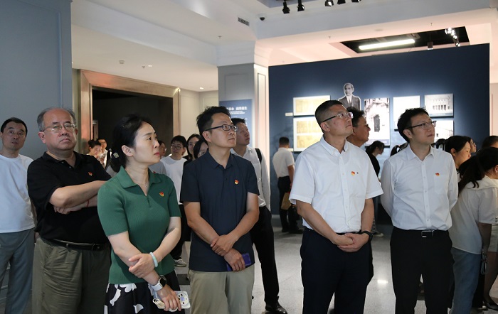 浦东新区税务局开展联合主题党日活动